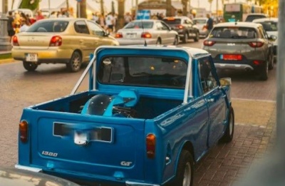 Thousands of vehicles barred from renewal due to unresolved airbag recalls. Photo credit: Unsplash