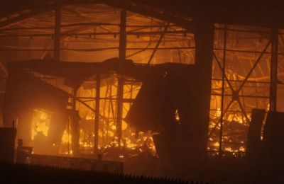 Eight workers hospitalized as search and investigation continue into cause of explosion. Photo credit: trikalaola.gr