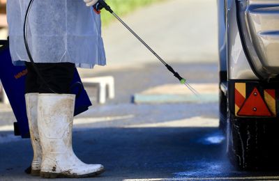 EU experts arrive and mass vaccinations loom as officials try to keep the outbreak contained. Photo credit: Philippos Christou