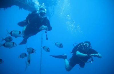 Diver was transported to Larnaca General Hospital, where doctors confirmed his death.