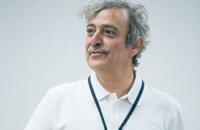 Louris argues politicians must be willing to “take risks” even if public sector salaries are delayed. Photo credit: @laouris Facebook