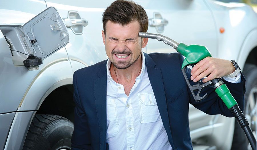 Fuel and heating oil prices soar in Cyprus, petrol could top €2 per liter