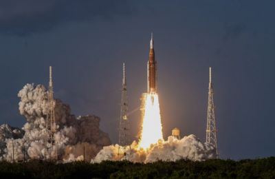 Photo of Artemis II launch - NAT GEO pic