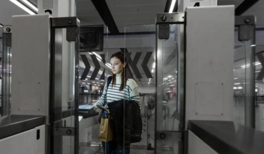 Biometric entry system expands across 29 countries despite concerns over delays. Photo credit: Unsplash