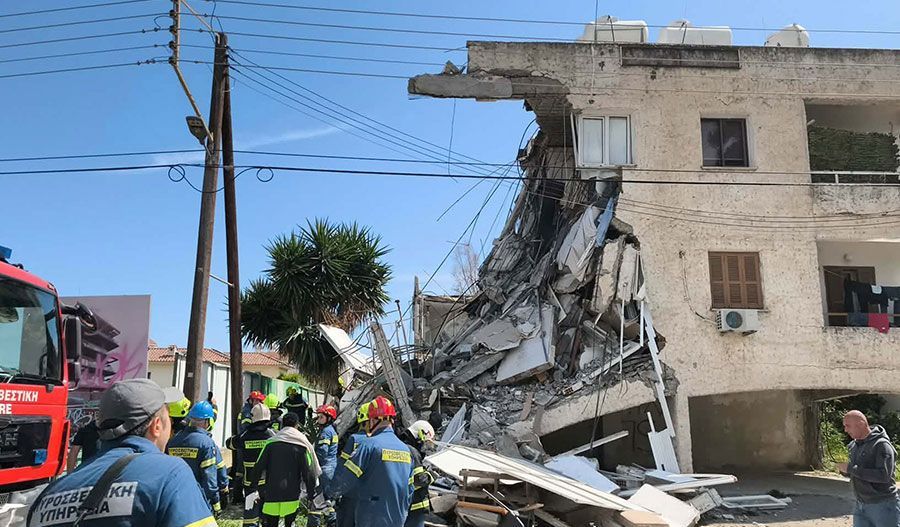 Multiple injuries reported as authorities assess structural damage and coordinate response. File photo Kathimerini