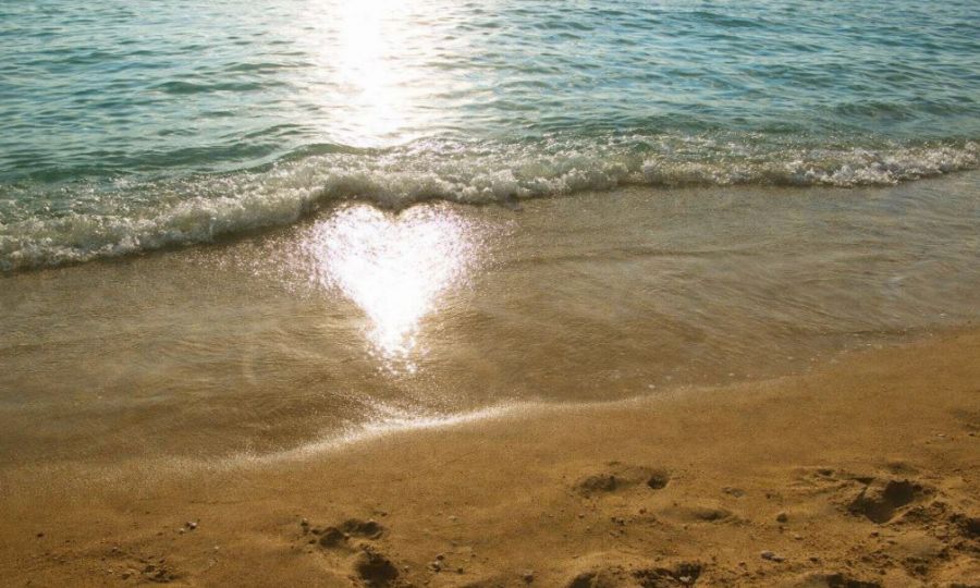 Wednesday weather bulletin: A warm spell with a cloudy curtain