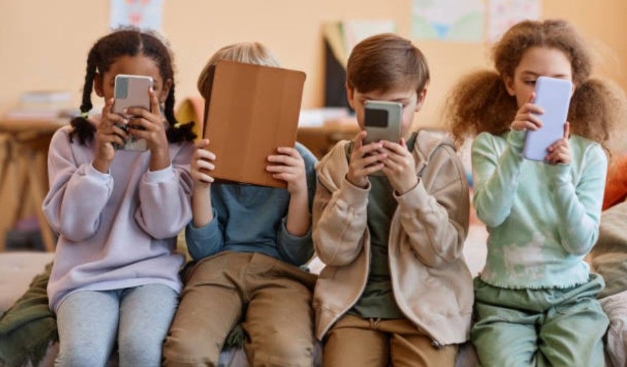 Government moves to strengthen child protection and enforce stricter platform responsibility. Photo credit: Unsplash