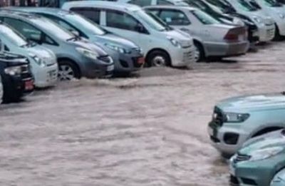 Mountain areas record the highest rainfall levels, with Platania, Saittas, and Stavros tis Psokas leading totals. Photo credit: @roadreportcy Facebook video