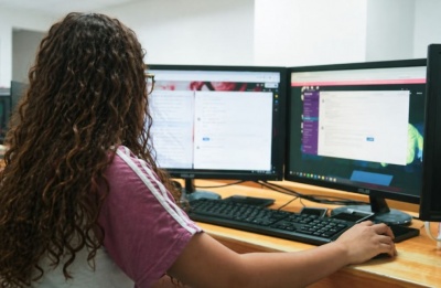 Cyprus reverses the trend, with higher coding rates among girls than boys aged 16-19. Photo credit: Unsplash