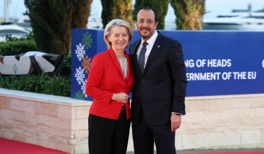 Grid expansion and key projects like the Great Sea Interconnector aim to strengthen security and reduce reliance on fossil fuels. Photo credit: PIO/Spiros Giagkou