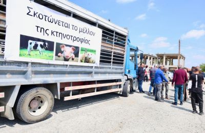 Farmers weigh next move after doors close on talks with President