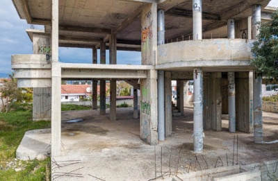 Court awards damages and delays decision on financial compensation. Photo credit: estateofcyprus.com