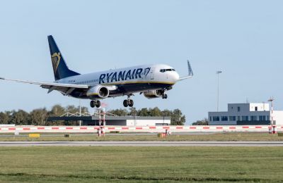Ryanair to shut down Thessaloniki base in dispute over airport fees