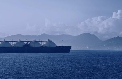 ACER warns disruption in the Strait of Hormuz could tighten global supply and increase prices. Photo credit: www.acer.europa.eu