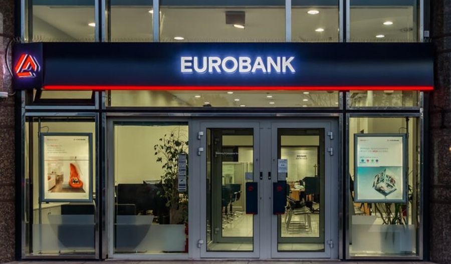 Eurobank raises €700 million after investor demand surges nearly fourfold