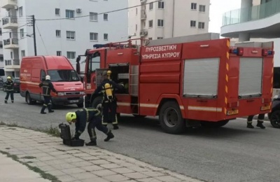 Authorities seal off unsafe building following second structural incident in days. Photo credit: @FireServiceCyprus Facebook