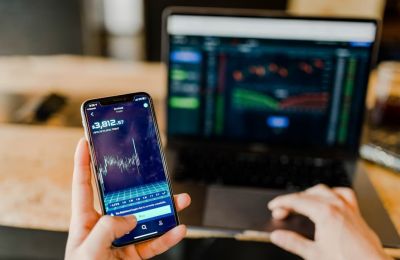 CySEC fines Limassol forex firms over missing risk warnings in CFD trading ads