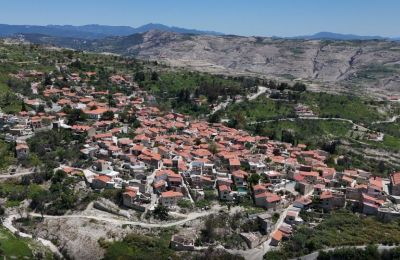 ''Gastronomos'' Awards: In Vouni supporting the regeneration of the land