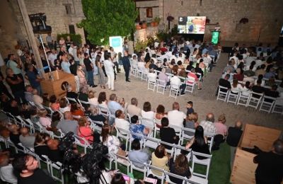 The 2026 awards honoured outstanding food artisans, wineries, dairies and agri-food businesses during the inaugural Gastronomos Festival in Vouni.