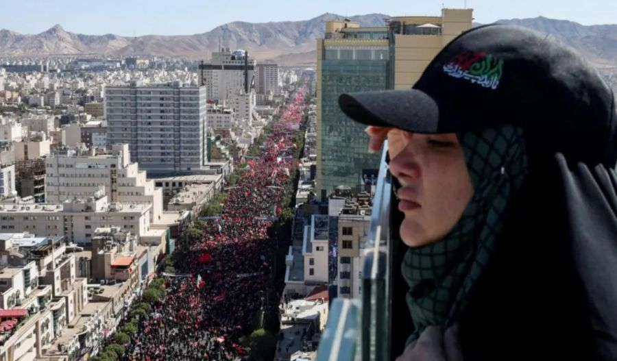 Diplomatic contacts continue despite the fighting, while Ali Khamenei is buried in Mashhad following his death at the start of the conflict. Photo credit: www.bbc.com