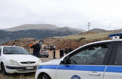 Suspected leader of an illegal cigarette trafficking network was detained with his alleged deputy in operation confirmed by Dubai authorities. Photo credit: www.cnn.gr
