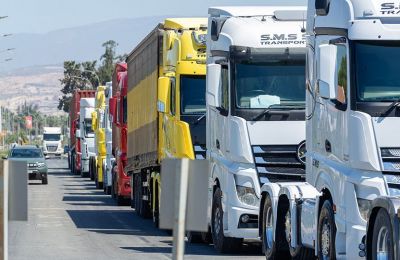 'Our health comes first': Limassol port truck drivers walk off the job over X-ray scanner fears