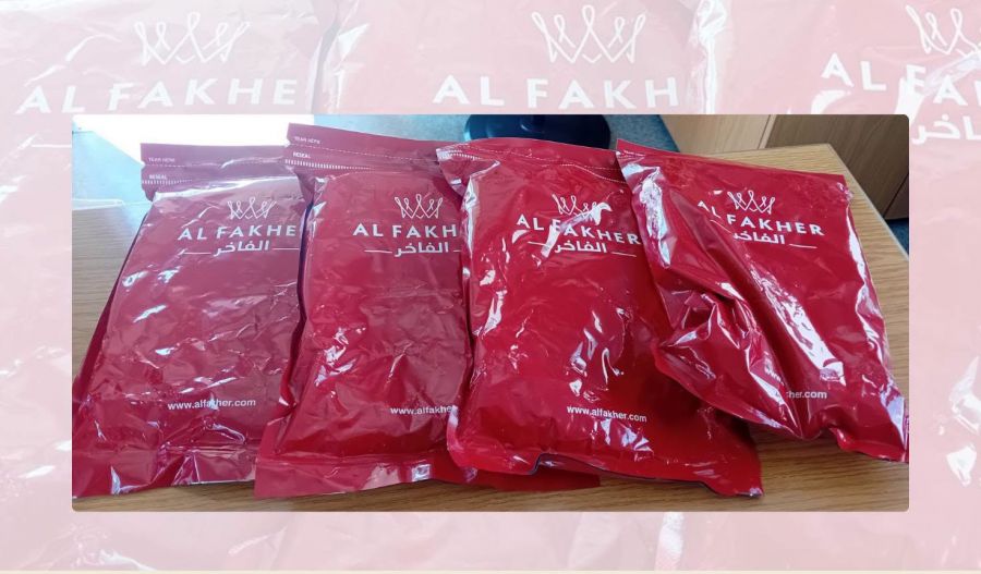 Cigarette smugglers turn travelers into couriers