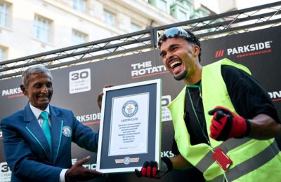 ”THE ROTATION” - PARKSIDE celebrates next mega stunt and new Guinness World Record