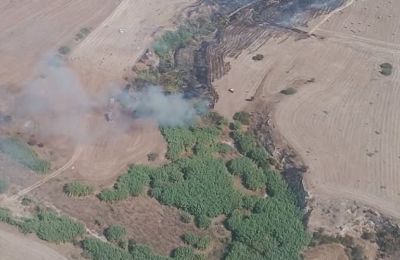 Firefighters battling Agia Anna blaze stumble across live mortar round