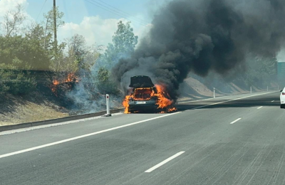 Car catches fire on highway near Larnaca airport (video)