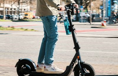 5,000 offences in eight months, but who is actually enforcing scooter rules?