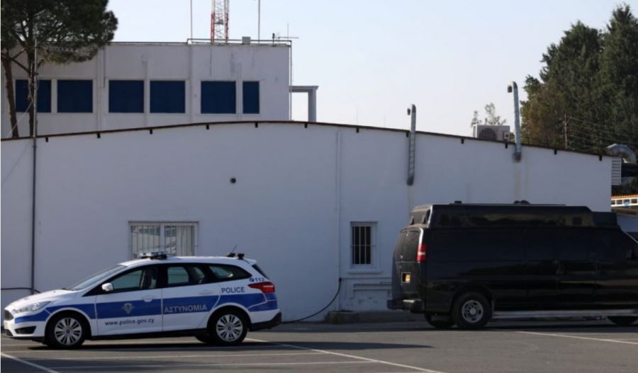 Anti-corruption authority ends inquiry into spy van case