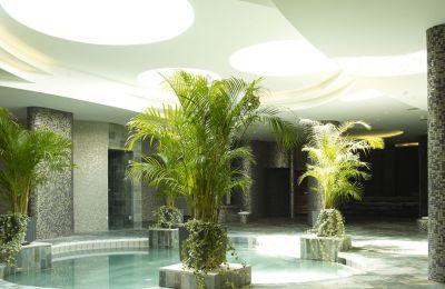 Switch off by the sea at Protaras’ Pearl Spa