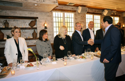 Government looks to America for investment, and Cypriots willing to come home