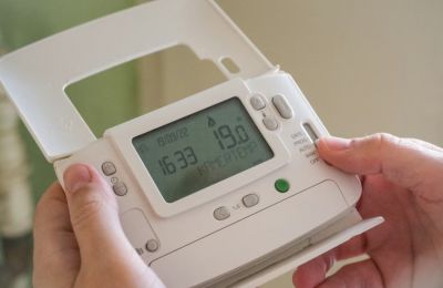 Filling the heating-oil tank could cost €650 more this winter