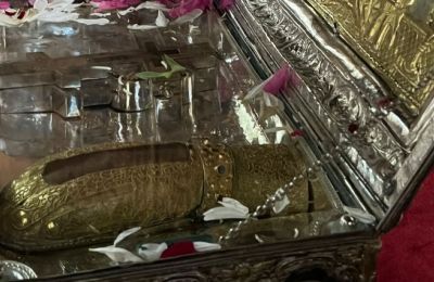 Rare Mary Magdalene relic remains in Aglantzia through Sunday