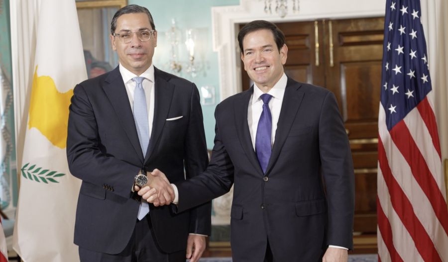 File photo of FM Kombos and Foreign Secretary Marco Rubio meeting at the White House in November 2025.
