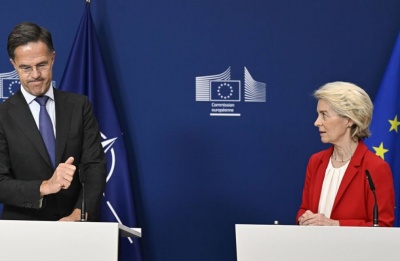 Cyprus seeks to expand the EU’s defense capabilities, but several countries warn against overlapping with NATO structures. Photo credit: www.democrata.es