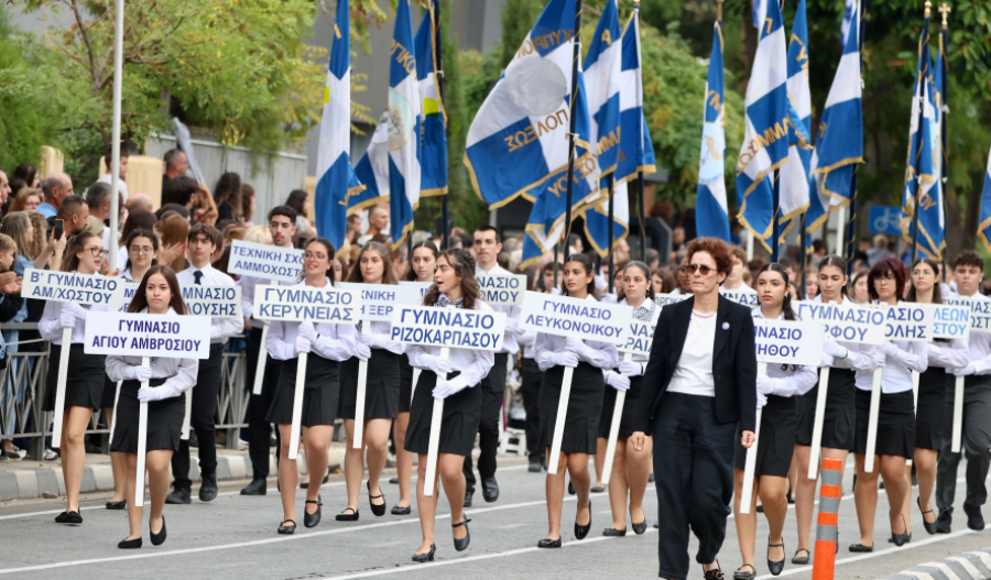 Cyprus marches in remembrance on Oxi Day (images)